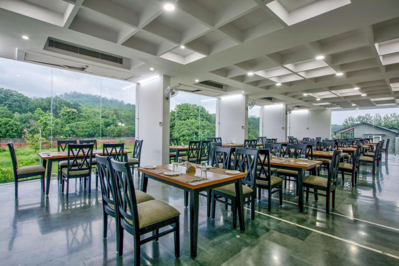 The Cloyster Resort And Spa Ramnagar  Esterno foto