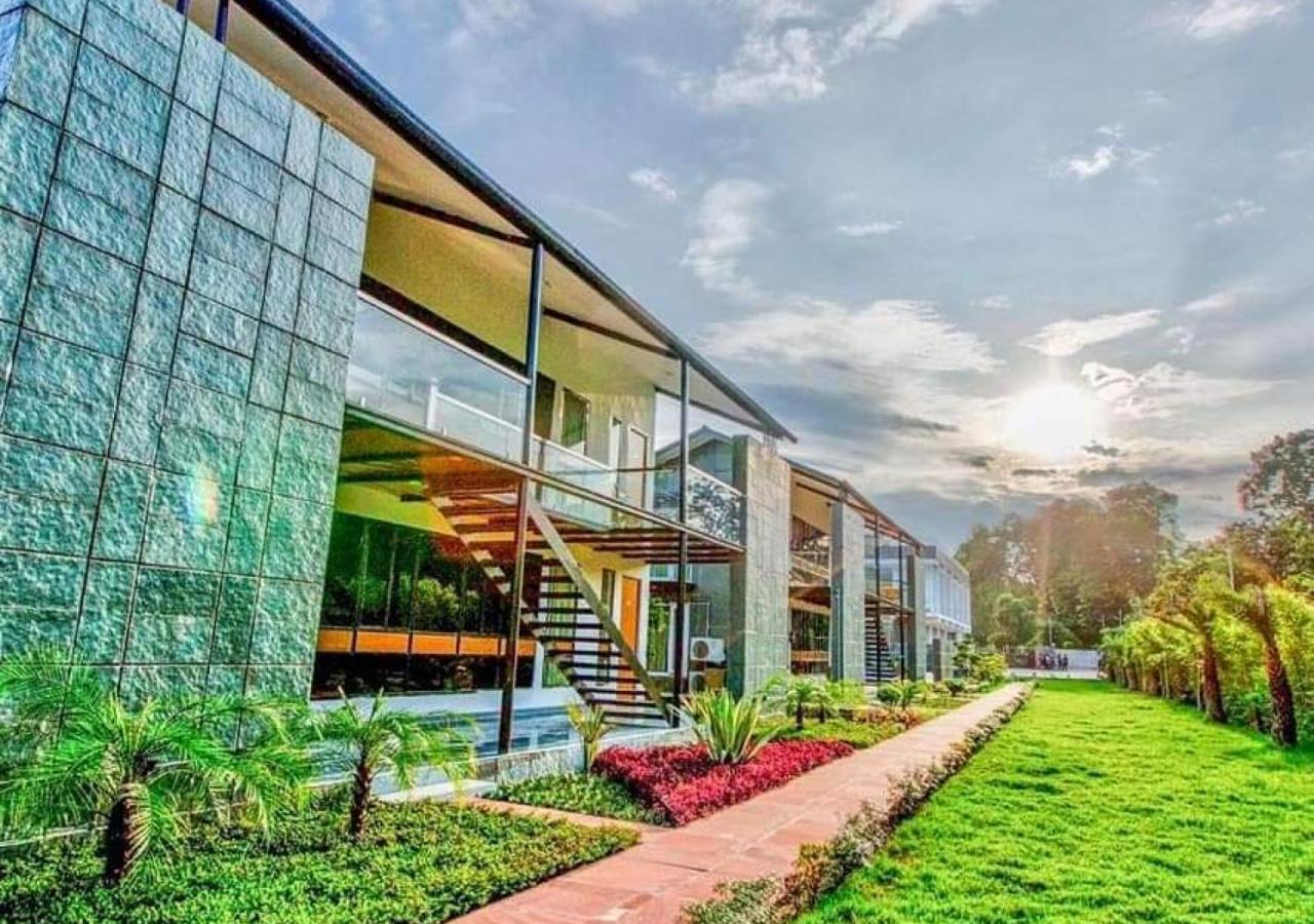 The Cloyster Resort And Spa Ramnagar  Esterno foto